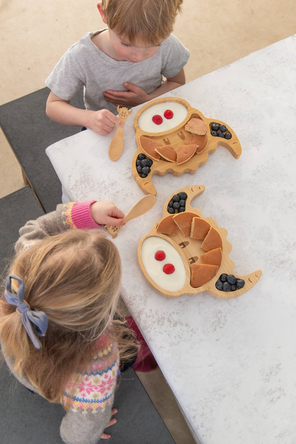 Baby Coo  - Highland Cow Bamboo Suction Plate & Gift Box