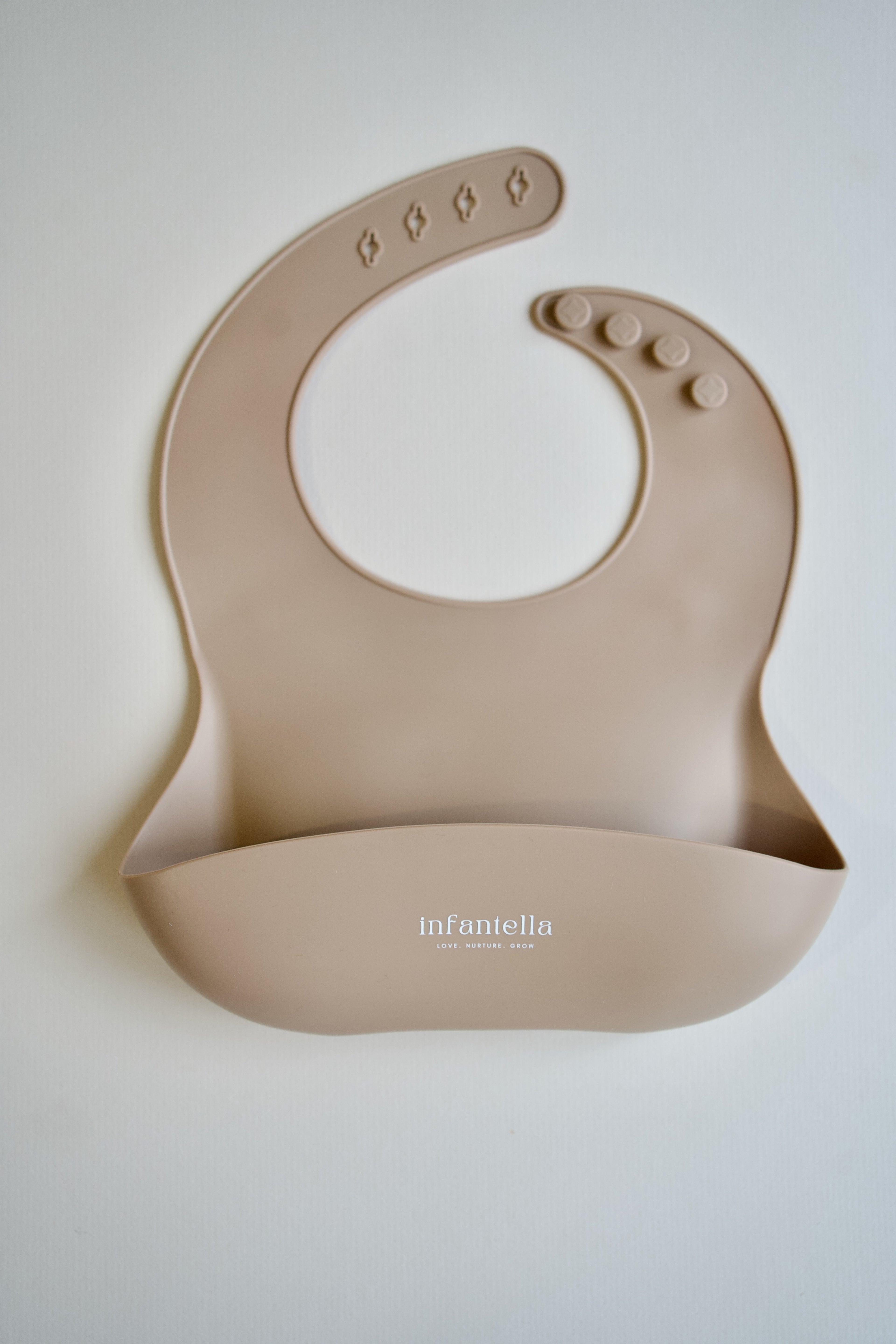 Infantella Tiny Tidy Scoop Bib