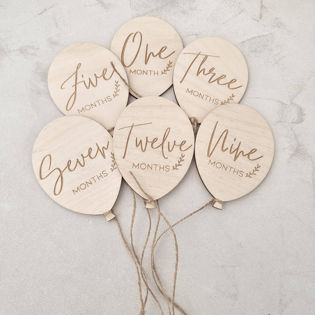 Balloon Baby Milestone Cards | TilleyTree