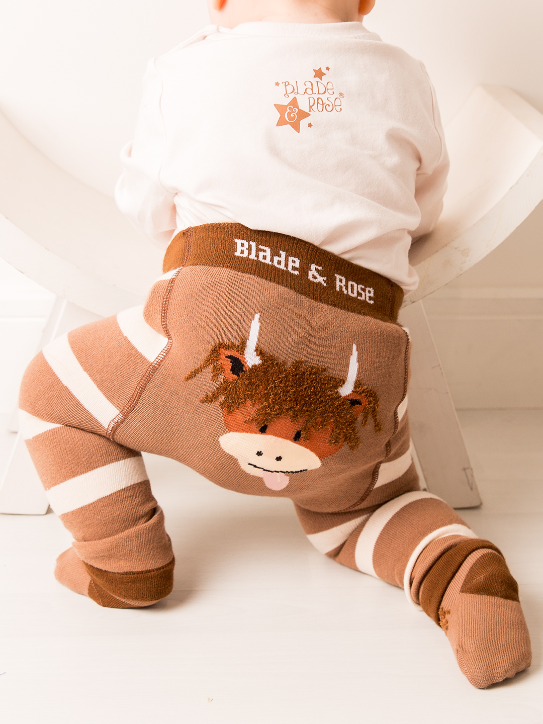 Neutral Hamish Cow Design: 0-6 Months / Leggings