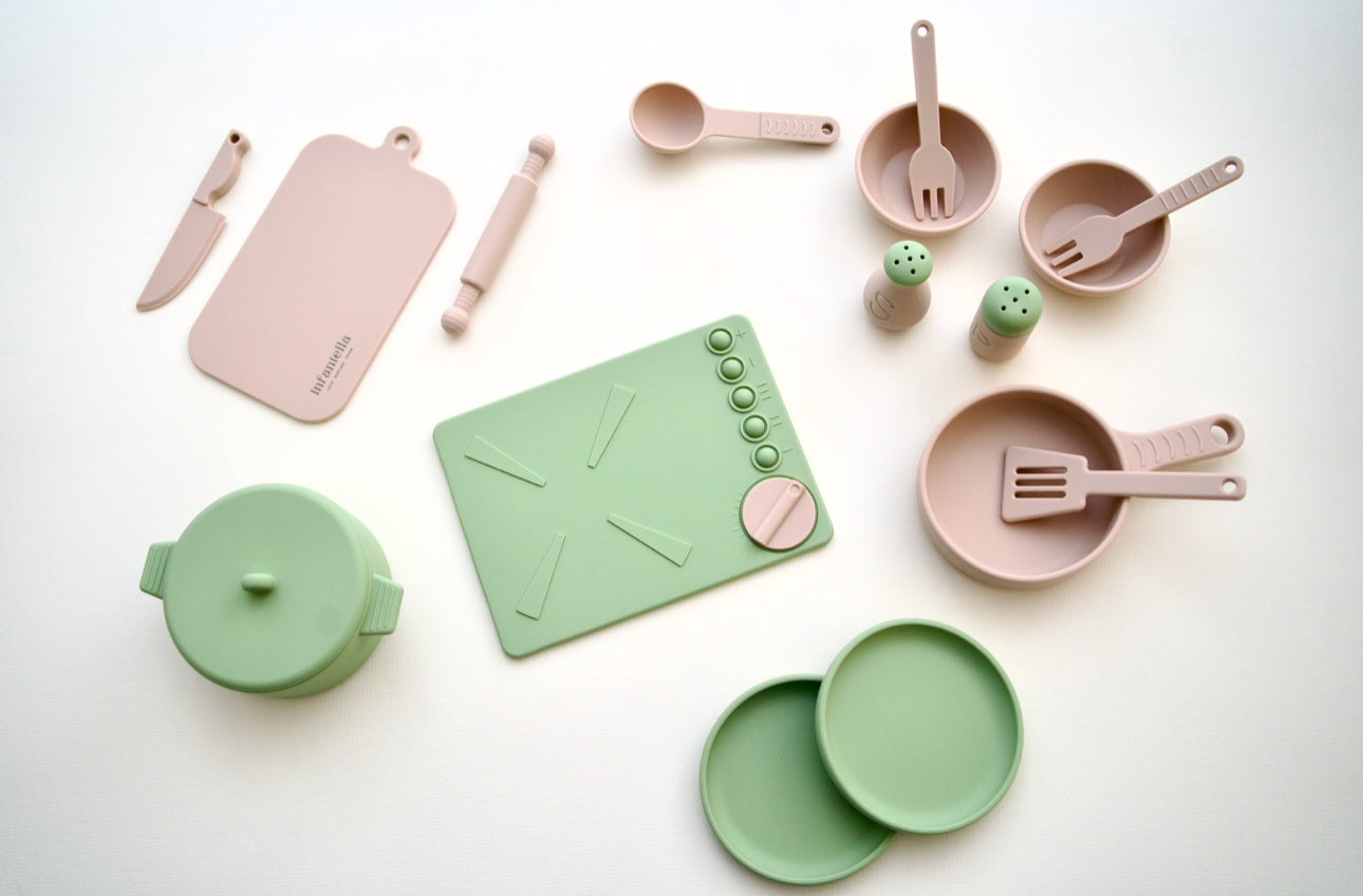 Infantella Tots & Pots Kitchen Set