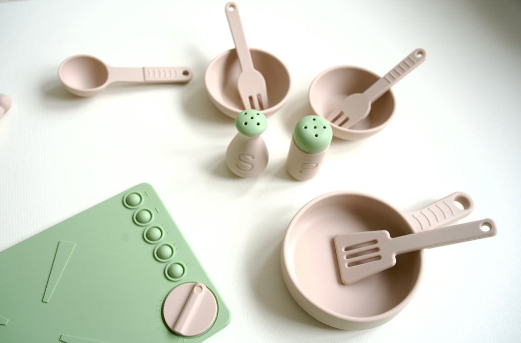 Infantella Tots & Pots Kitchen Set