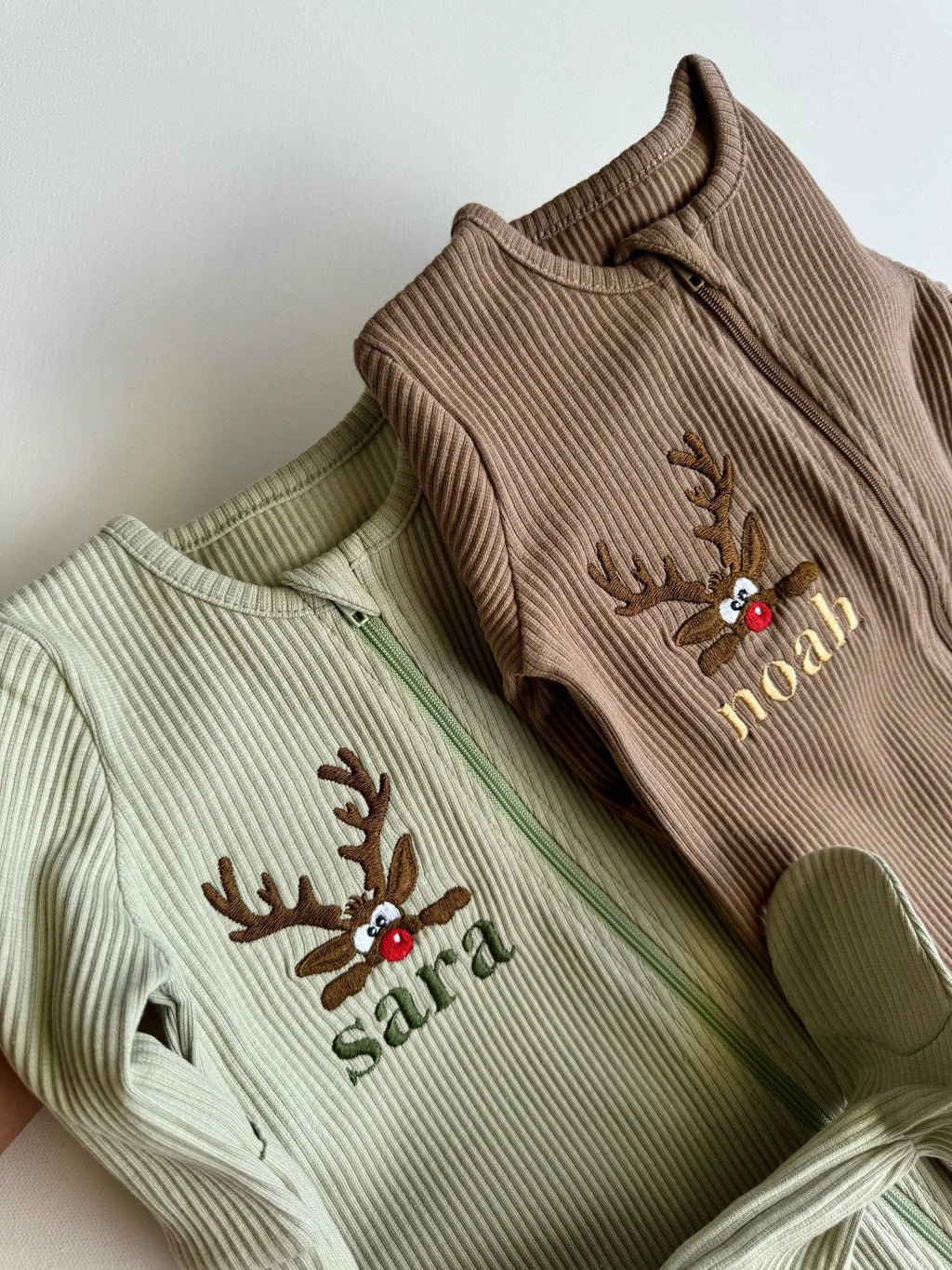 Christmas Reindeer Zip Sleepsuit: Biscuit / 12-18 months