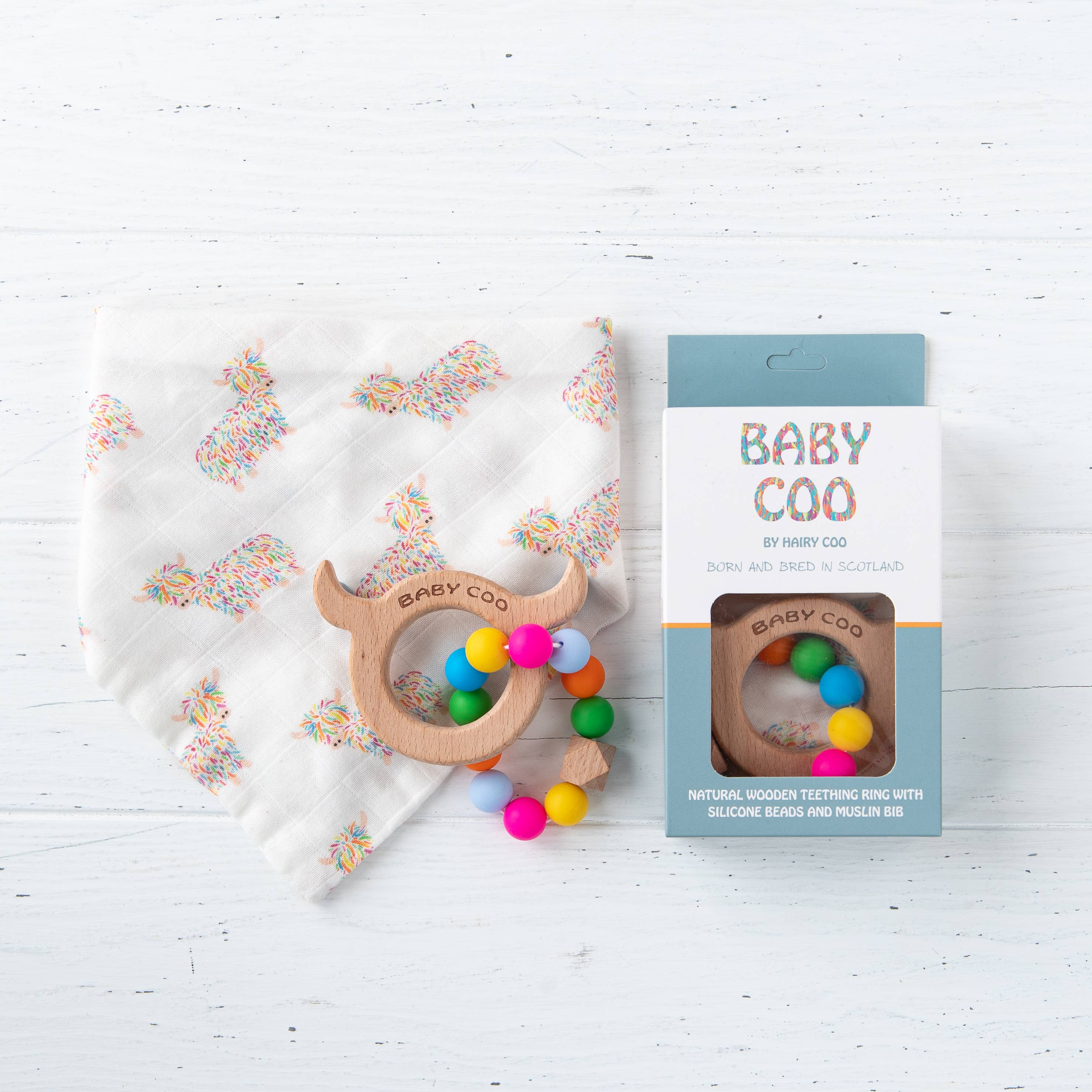 Highland Cow Teething Ring - with silicone beads and bib