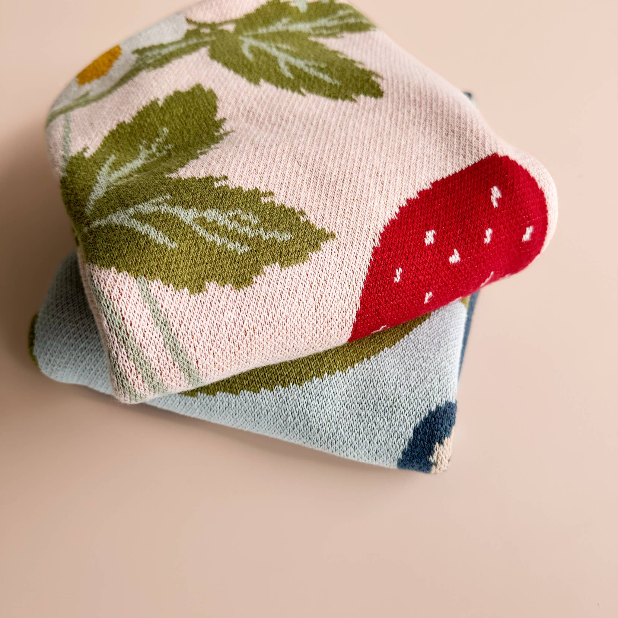Blanket Strawberry