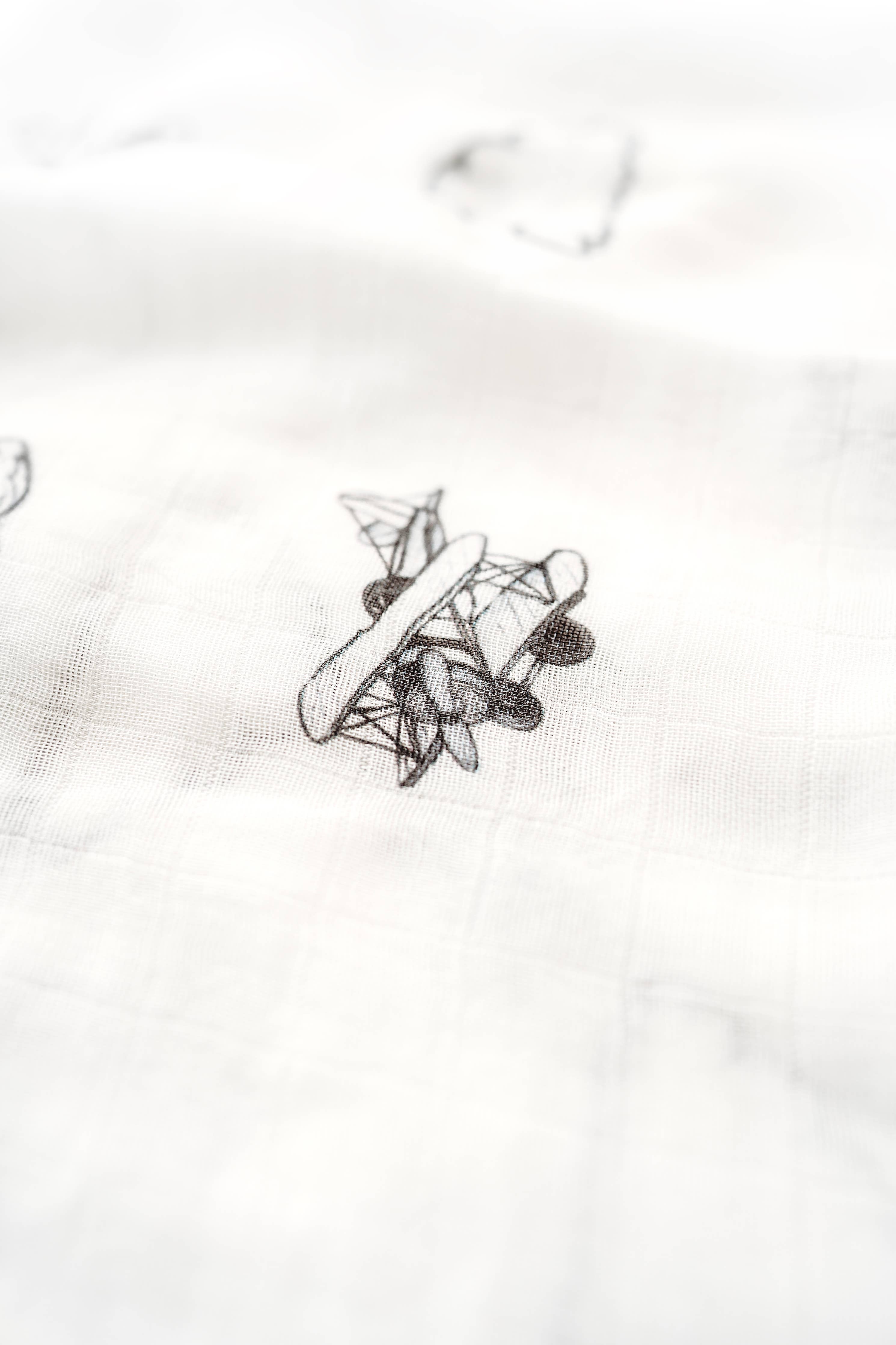 Up in the clouds - Airplane & clouds muslin blanket